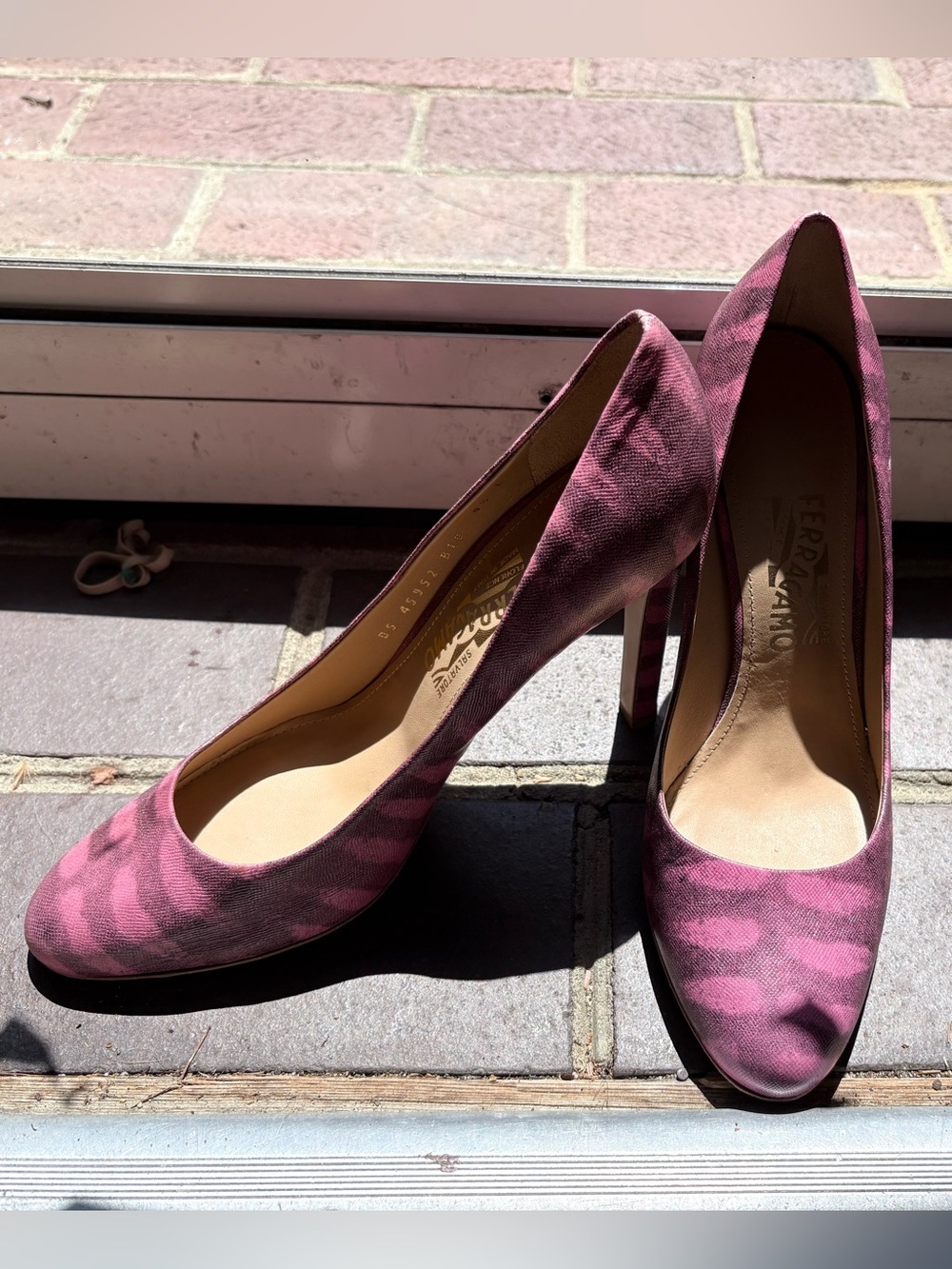 Salvatore Ferragamo Mauve Pink Patterned Pointed-Toe Pumps